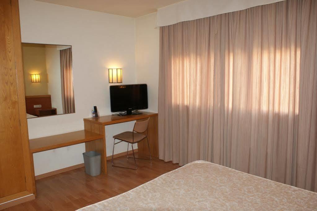 Hotel Estel Берга Екстериор снимка
