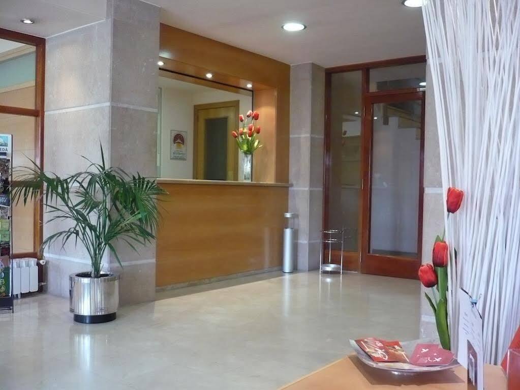 Hotel Estel Берга Екстериор снимка